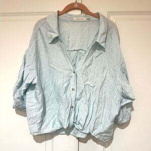 Mustard Seed Button Up Shirt sz S NWOT Light Blue